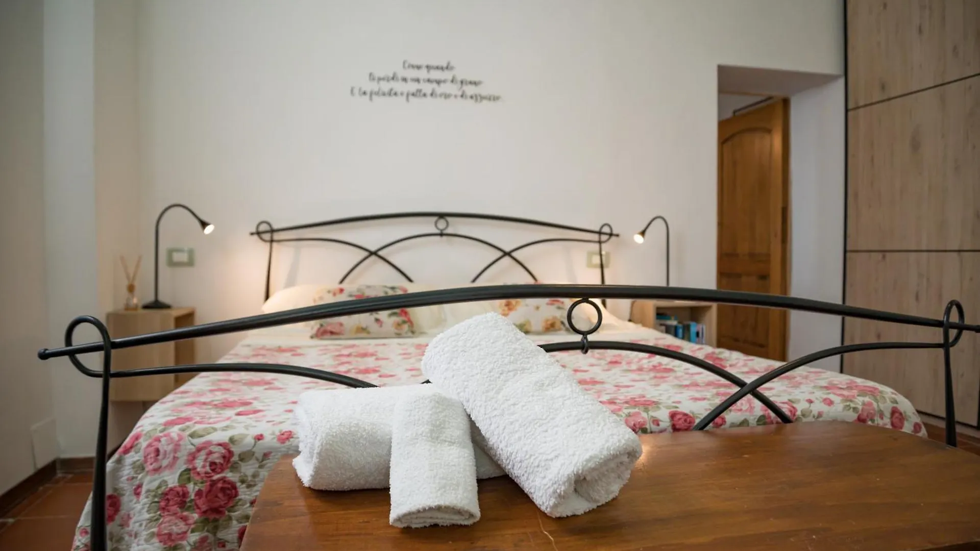 Agriturismo Santa Bruna Volterra Alloggio per agriturismo